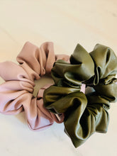 Load image into Gallery viewer, Pleather Love
