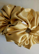 Load image into Gallery viewer, Gold Silk
